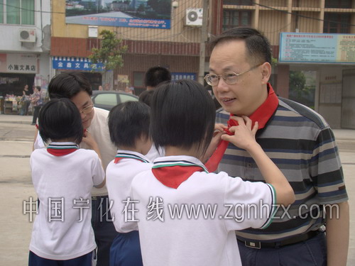 寧化縣領導六一看望城區少年兒童并祝節日快樂