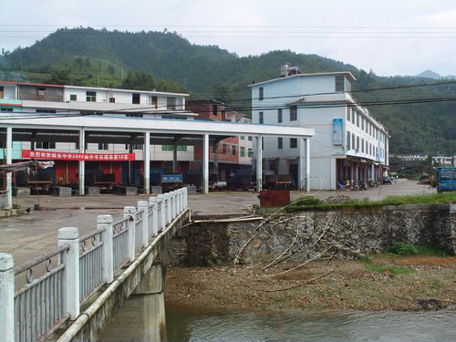 秀美鄉(xiāng)村治平村