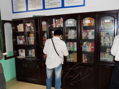 黃坊村里書(shū)飄香