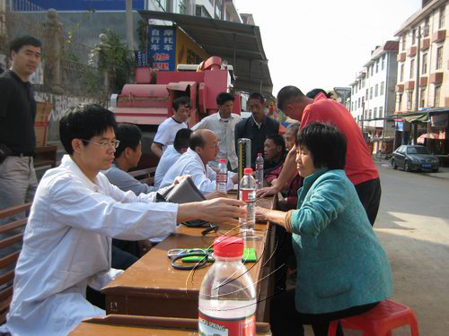 民進三明市委赴寧化開展“三下鄉”活動