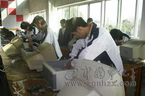 寧化職專開展第三屆“技能競賽及展示周”活動(dòng)