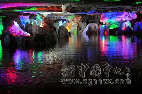 寧化縣實施旅游帶動戰(zhàn)略推進(jìn)旅游新區(qū)建設(shè)