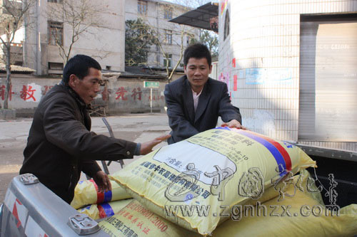 寧化1.45萬標噸化肥備足春耕“早餐”