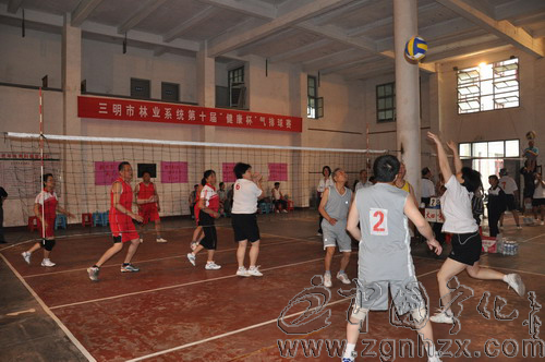 三明市林業(yè)系統(tǒng)氣排球賽在寧化舉行