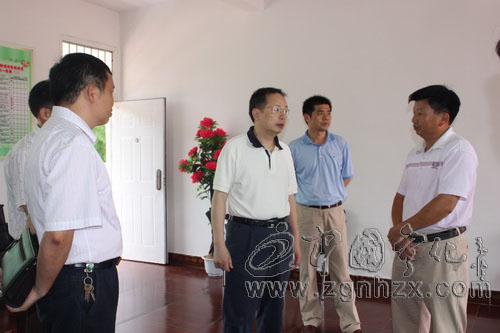 陳忠杰調研創先爭優及 “168” 黨建工作