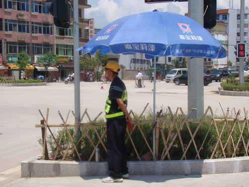 “酷暑高溫，算不了什么！”