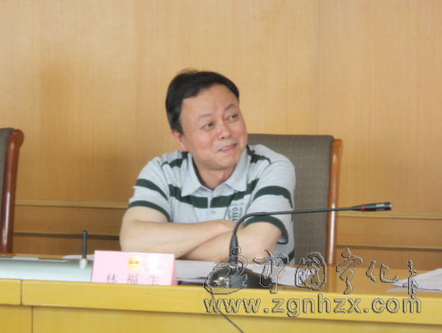 縣人大審議通過(guò)2009年度財(cái)政決算報(bào)告