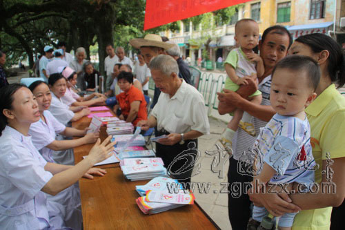 寧化開展2010年母乳喂養宣傳活動