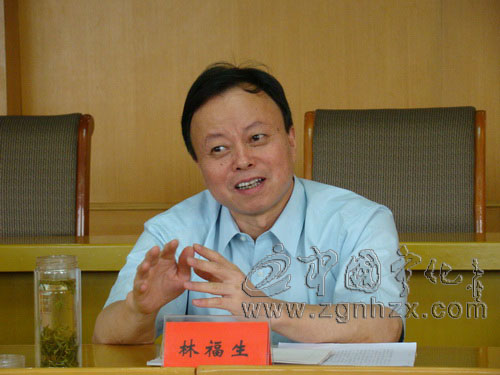 縣人大要求“人民滿意”單位鞏固創(chuàng)建成果