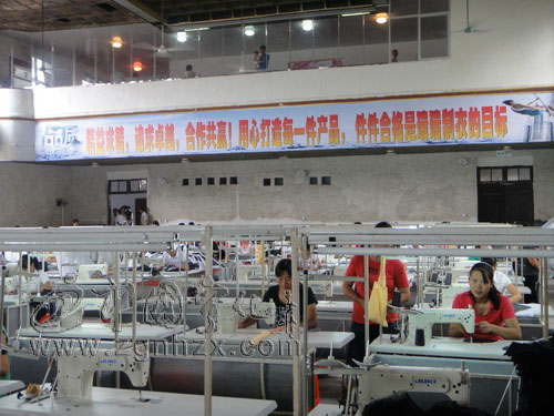 淮土鄉(xiāng)百余農(nóng)戶家門(mén)口就業(yè)