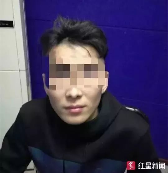 ▲冒充富二代的黃峰