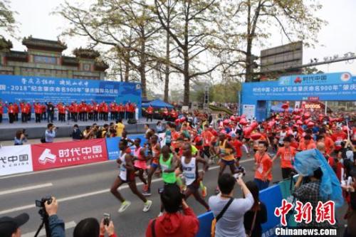 資料圖：比賽中的外國選手。劉春林 攝