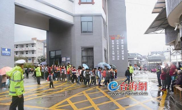 上杭縣創新舉措找到“解堵鑰匙” 解決堵車“頑疾”