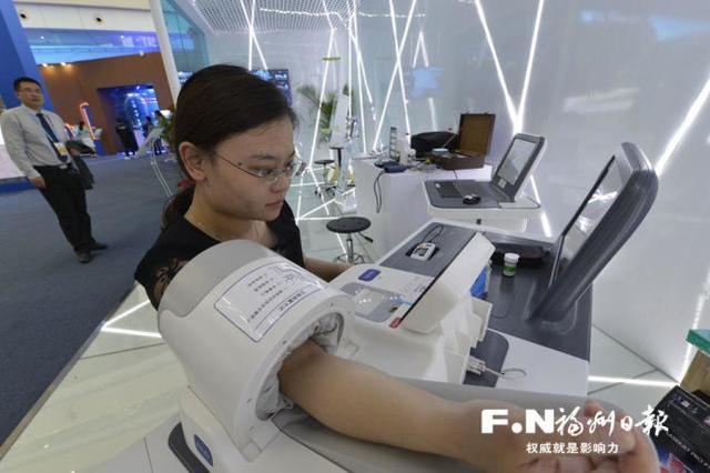 濃縮版“數(shù)字福州”搬進(jìn)展館 來一次酣暢淋漓的數(shù)字生活體驗(yàn)