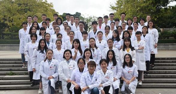 福州一高校現(xiàn)“學(xué)霸班” 48人參加考研44人被錄取