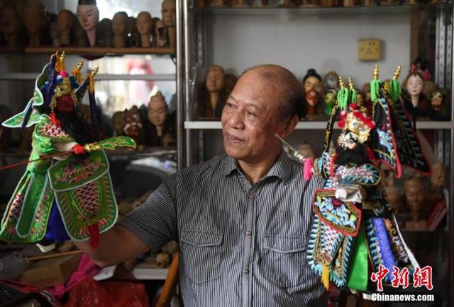 福建漳州千年木偶頭雕刻技藝 一刀雕出眾生相 