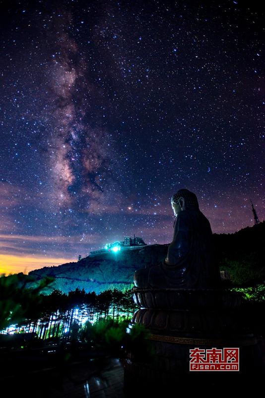 “瑪莉亞”登陸前夕 德化璀璨星空映九天