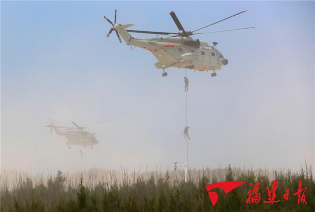 “國際軍事比賽—2018”海上登陸賽在泉州石獅開幕