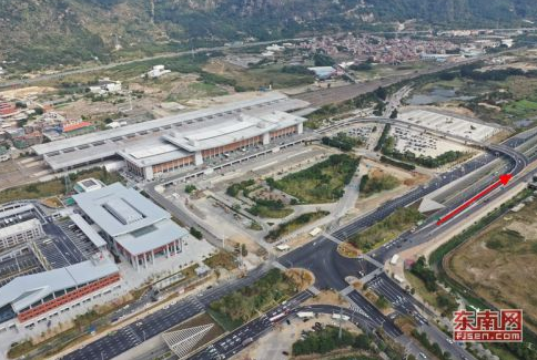 泉州動車站綜合交通樞紐投入運營 出入更便捷