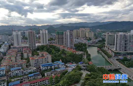 四季度又有13地出臺(tái)購(gòu)房新政 “搶人大戰(zhàn)”持續(xù)升級(jí)