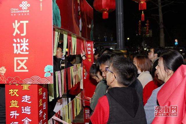 泉州：上元佳節(jié) 家門口賞燈正當時