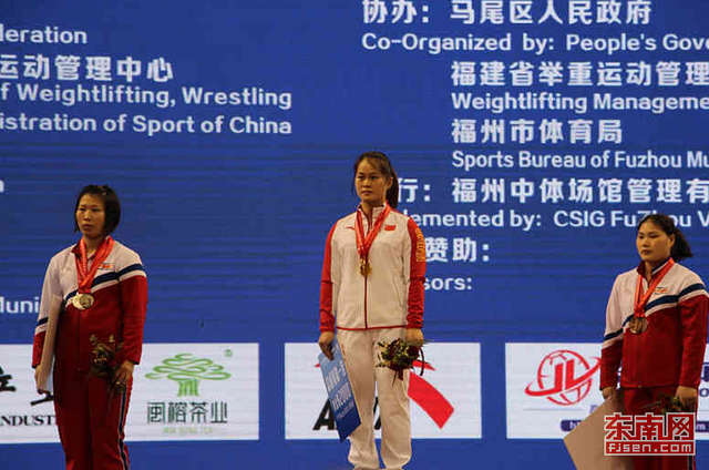 2019年舉重世界杯馬尾舉辦 鄧薇破三項(xiàng)世界紀(jì)錄獲金牌