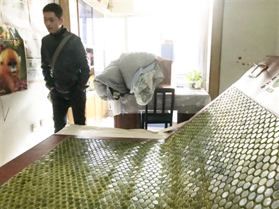 黃婆婆花2.2萬購買的玉石床墊