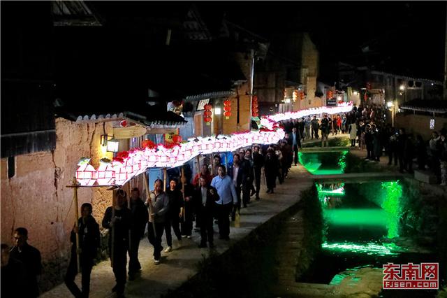 周寧：鯉魚溪畔“龍”飛舞 