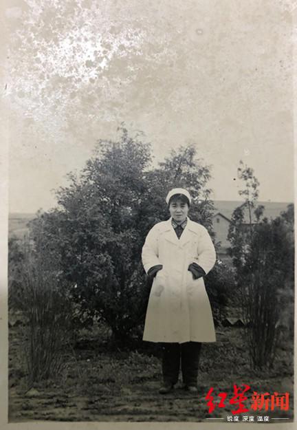 馬旭當年以軍醫身份入選空降兵部隊