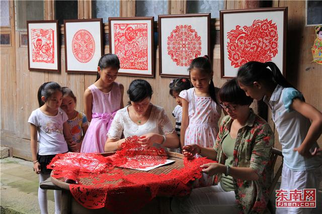 浦城剪紙：金剪生花 雕鏤千年時光