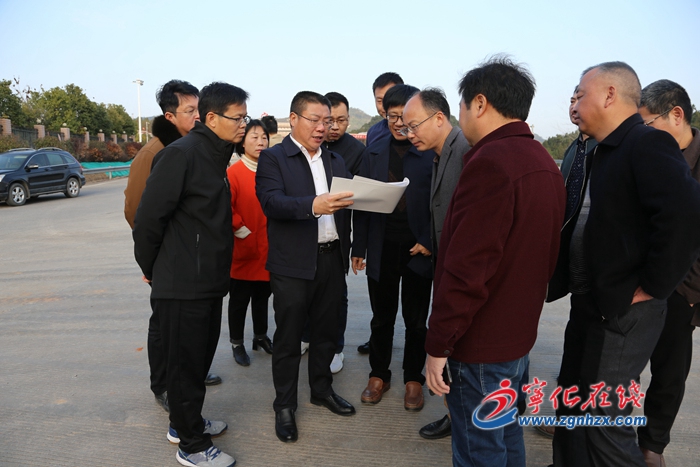 【新春走基層】余建地就城市節點建設和春節氛圍營造工作現場辦公