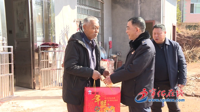 【新春走基層 脫貧攻堅一線】寧化：年貨送到家 清掃干凈過大年