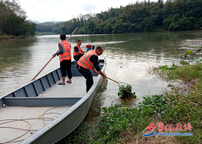 【中國綠都 最氧三明】寧化城郊鎮5艘打撈船正式“上崗”