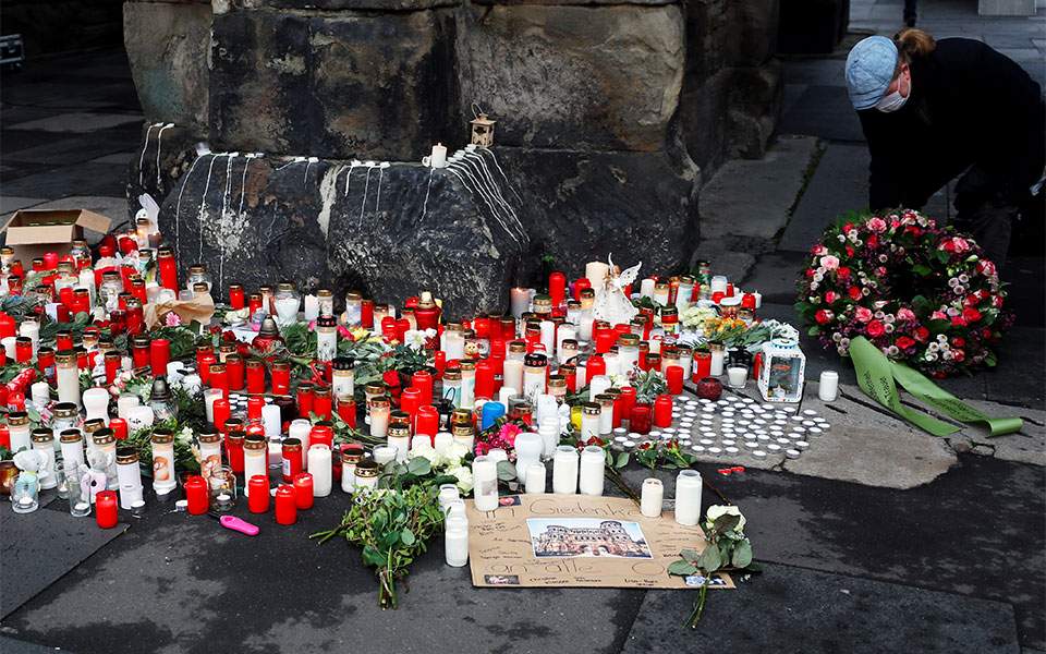 持續(xù)更新丨德國(guó)特里爾汽車沖撞行人事件致5人死亡 肇事者被提起訴訟