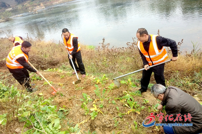 【中國(guó)綠都 最氧三明】寧化城郊鎮(zhèn):整治河岸亂墾亂種 打造美麗河岸線