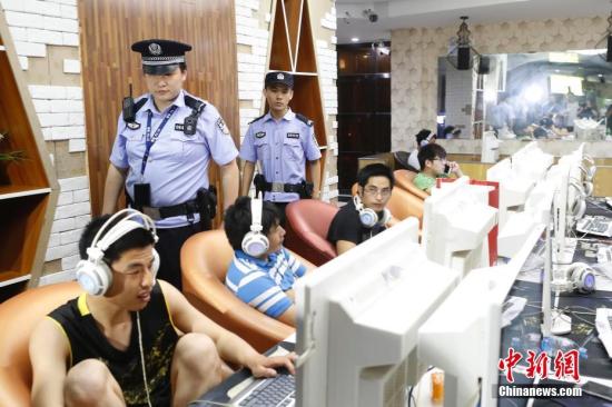 文旅部規范上網服務行業：嚴查鎖閉門窗接納未成年人