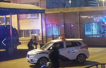 抗擊疫情，鐵警不退！北京一女孩送護(hù)目鏡給鐵警不留名