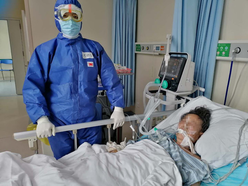 【戰疫最前線】一線醫生：看著患者豎起的大拇指，能感受到信任與感激