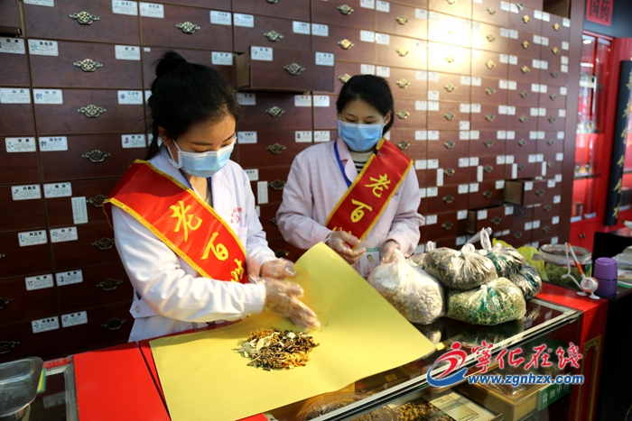 寧化：藥企配制免費中藥飲品助企業防疫