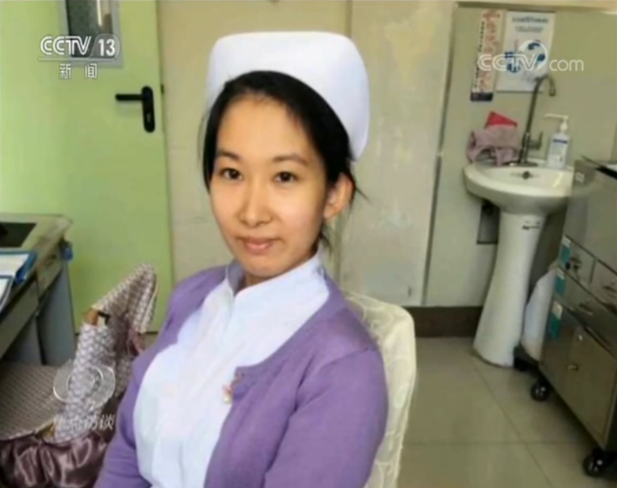 醫護眼中有哪些難忘的身影?她們用特殊的方式記錄下這些瞬間