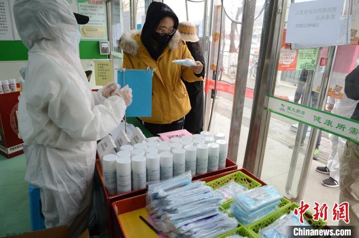 多地宣布暫停口罩網(wǎng)上預(yù)約 “口罩自由”終于來(lái)了？