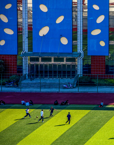 騙局翻新 大學(xué)生成卡販眼中“香餑餑”
