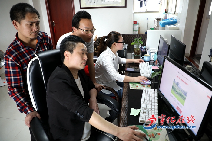 【小康來敲門】巫立炎：帶領(lǐng)殘疾人網(wǎng)上創(chuàng)業(yè)