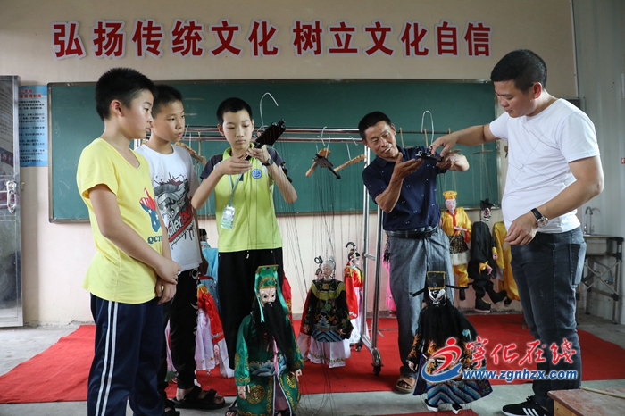 文化和自然遺產(chǎn)日|寧化：提線木偶戲進(jìn)校園