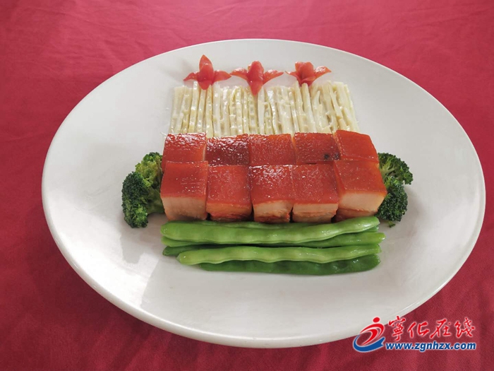 寧化：“鴻運五花肉” 驚艷“餐飲業奧斯卡”