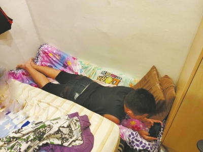 付款后資金被凍結(jié) 多位海外留學(xué)生遭遇網(wǎng)購(gòu)國(guó)際機(jī)票騙局