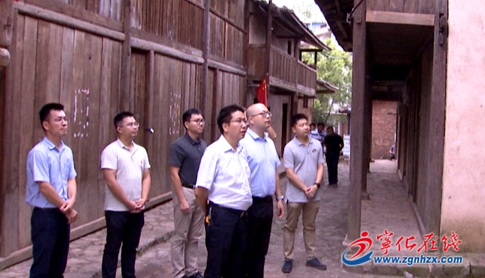 中央和省直單位來寧掛職干部臨時黨支部開展主題黨日活動