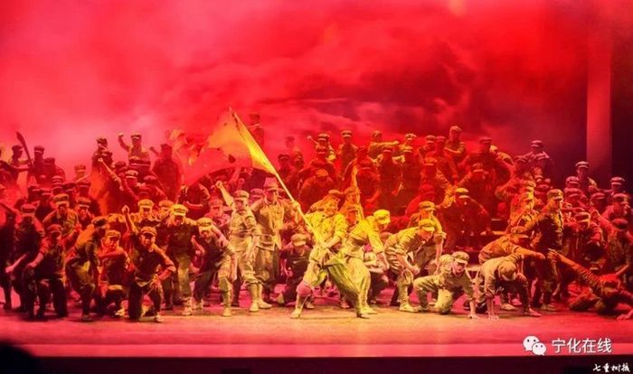 【風展紅旗如畫】情景音樂劇《風展紅旗如畫》在寧化震撼上演，觀眾們這么說