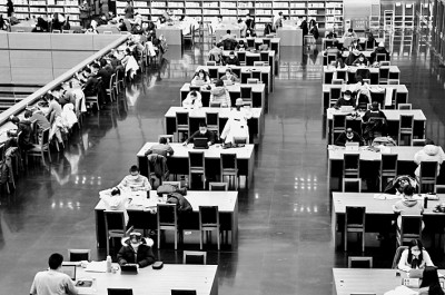 “名校情結”：程序不公背后的實質不公