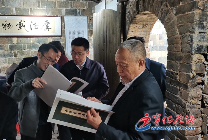 省委宣傳部領導來寧化調研農家書屋、紅色書屋建設情況